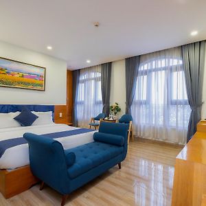 Vivian Airport Hotel Saigon